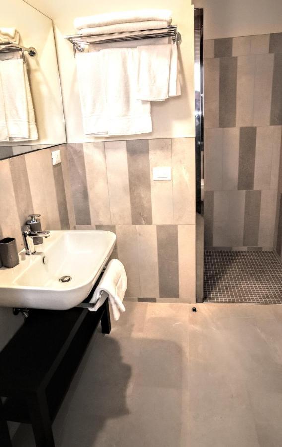 Casa Dora Ξενοδοχείο Τσεζένα Εξωτερικό φωτογραφία
